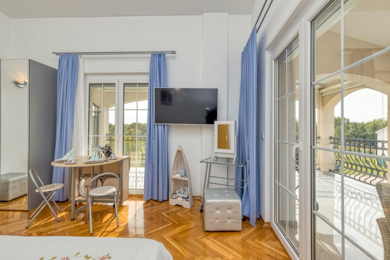 Antonci  Apartments Covic מראה חיצוני תמונה