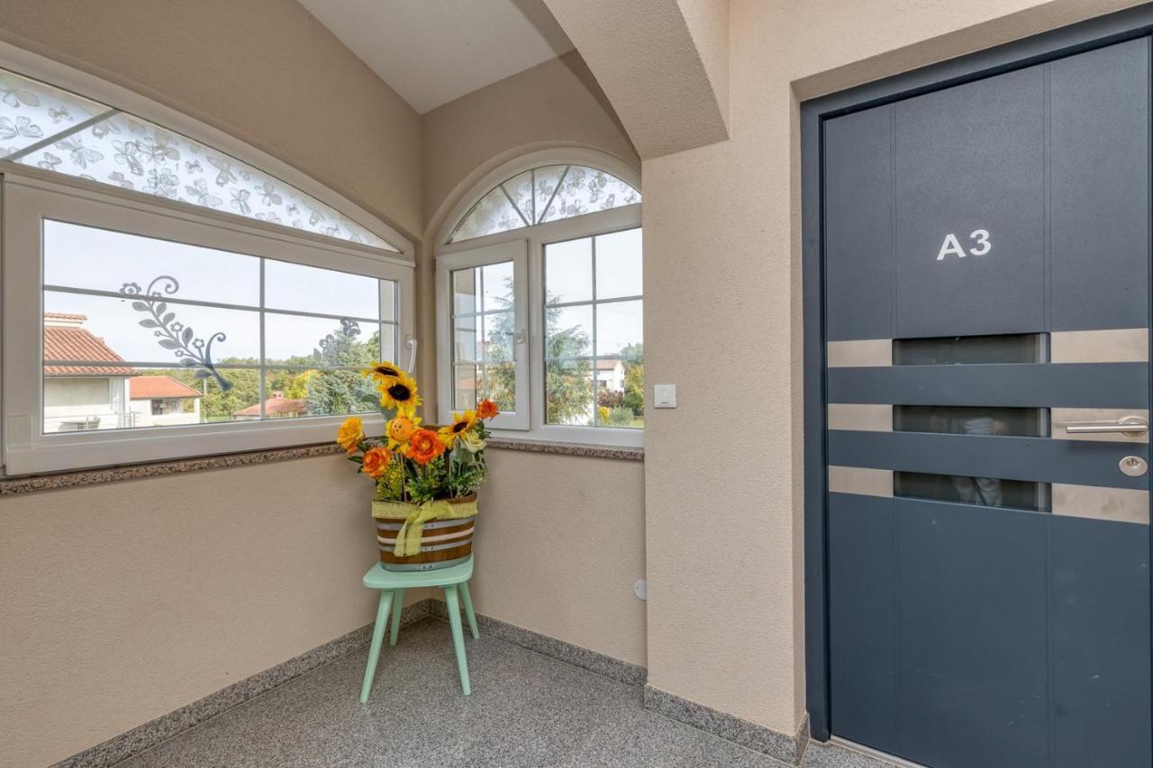 Antonci  Apartments Covic מראה חיצוני תמונה
