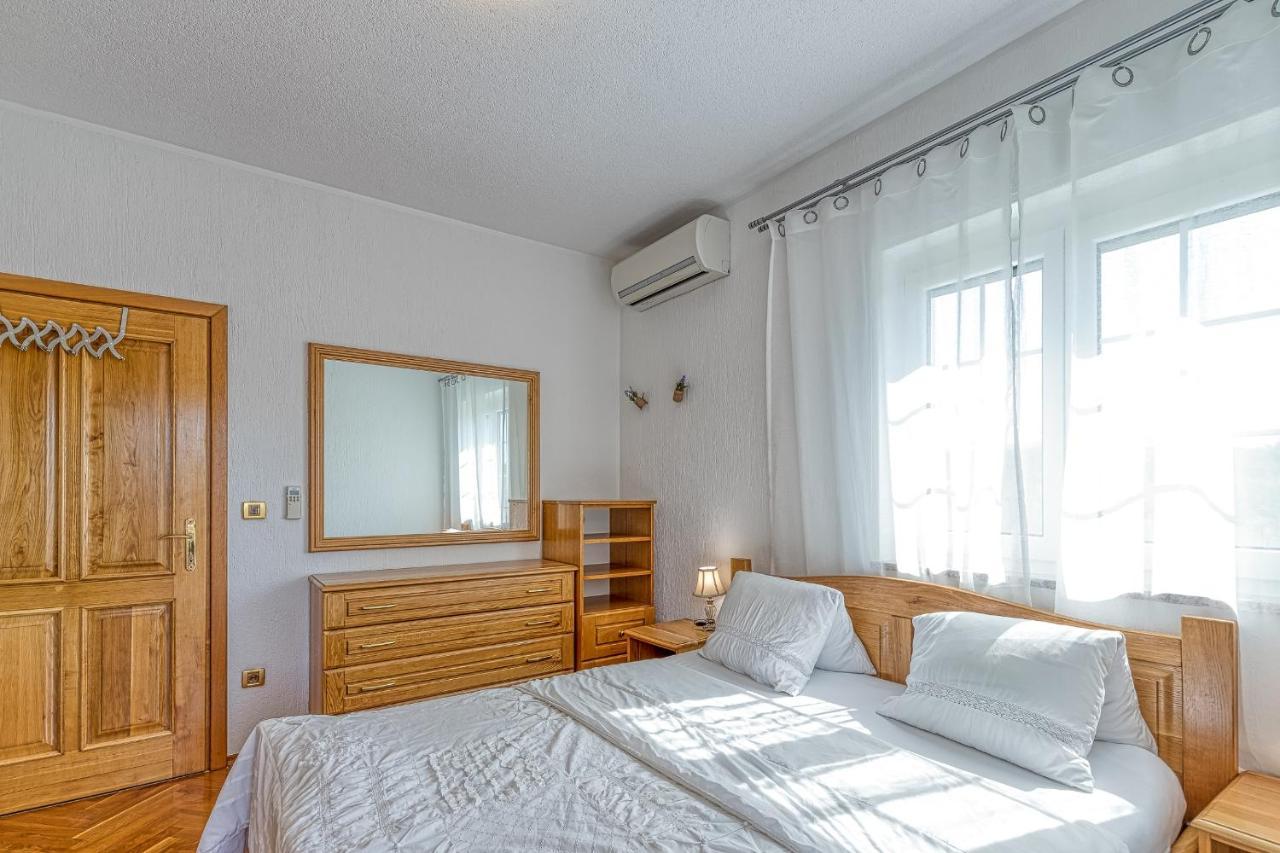 Antonci  Apartments Covic מראה חיצוני תמונה