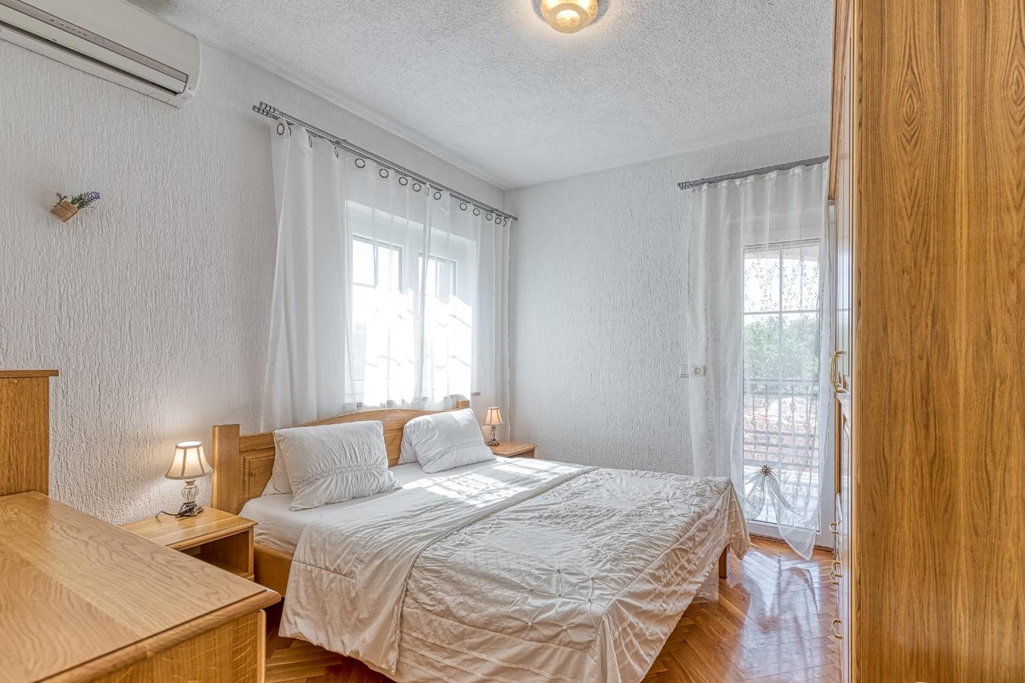 Antonci  Apartments Covic חדר תמונה